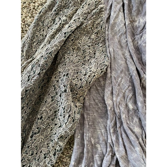 Gimmick Grey Blouse - Large - Picture 2 of 3